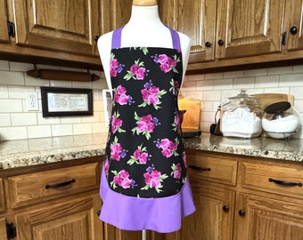 Black with Orchids Apron!   Beautiful Summer Apron!