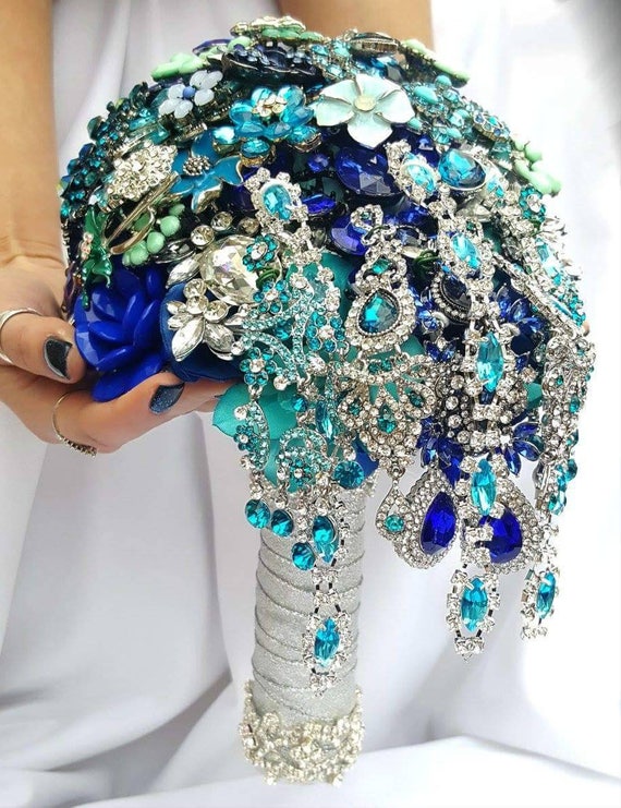 Custom Bridal Brooch Cascading Bouquet in Turquoise Royal Blue Teal Silver Crystal Malibu Blue Broach for Peacock Wedding Bouqet