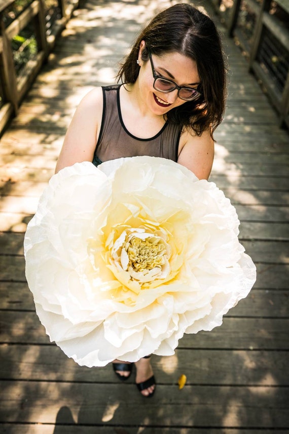 CENTRAL AR ONLY Custom Order Giant Crepe Paper Self Standing Flower Large Chrysanthemum Peony Rose Cream White Ivory Yellow Green