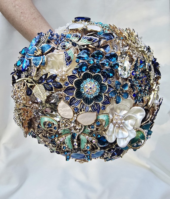 Custom Brooch Bouquet Bridal Broach Bouqet for Peacock Wedding in Blue Gold Teal Crystal Turquoise
