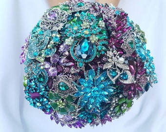 Custom Peacock Brooch Bouquet Bridal Broach Bouqet for Peacock Wedding in Teal Green Purple Turquoise Gold Pearl Blue Peacock Feathers