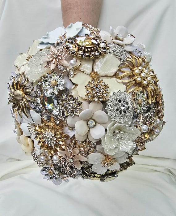 FULL PRICE CUSTOM Order Large Brooch Bouquet Cream Gold Silver Ivory Elegant Crystal Pearl Bridal Broach Wedding Bouqet