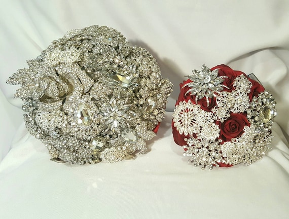 Custom Brooch Bouquet Package Bridesmaid Bouqet Bridal Broach Bouqet in Silver Clear Crystal Sparkly Bling Jeweled Bouqet Red Handle