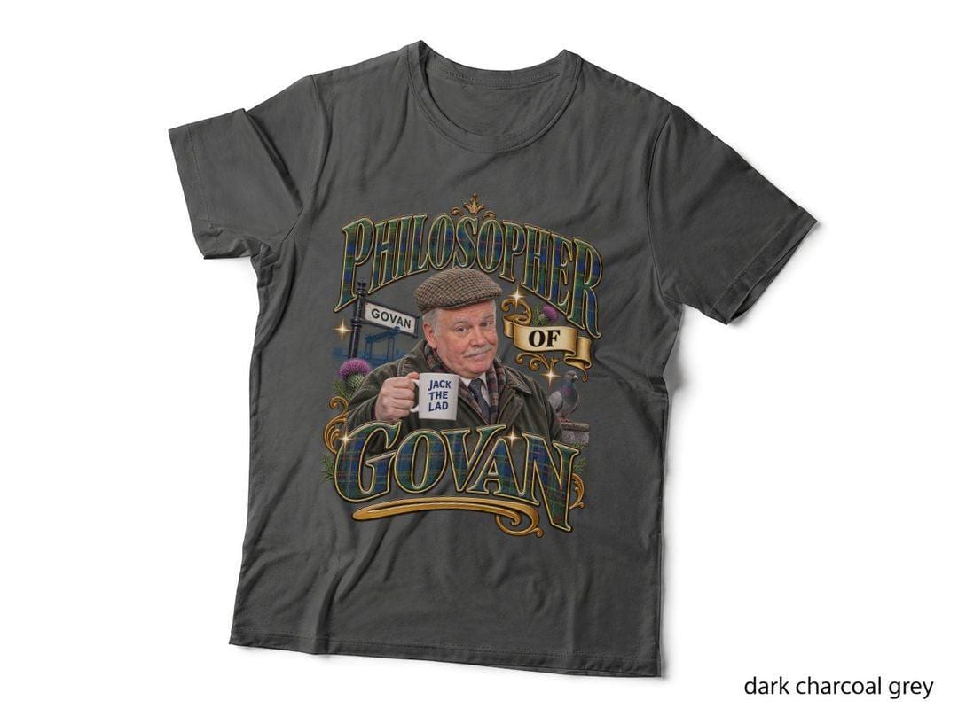 Rab, Rab C Nesbitt Philosopher of Govan Retro Scottish Comedy 80s TV T-Shirt