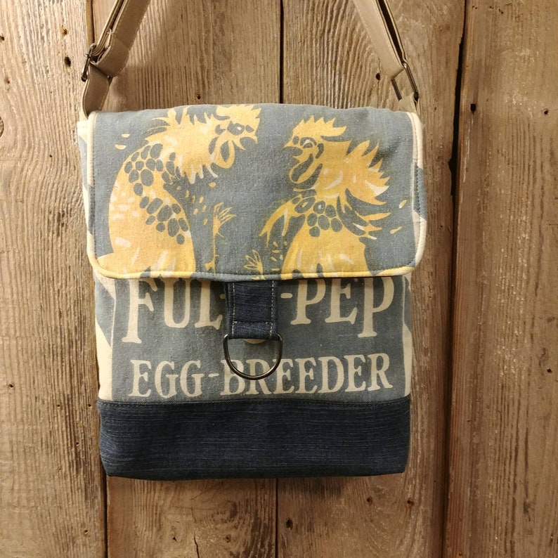 Antique feed sack chicken rooster cotton laptop bag