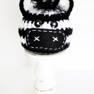 Zebra Hat baby, zebra hat newborn Baby boy, Photo prop, Baby Girl -Black and white- Made to Order Circus photo props baby, Zoo props baby image 2