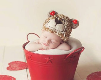 Valentines Bear Hat, teddy bear hat, bear hat, baby bear hat, hearts, newborn props -Shades of Brown, Off white, Red - Made to Order