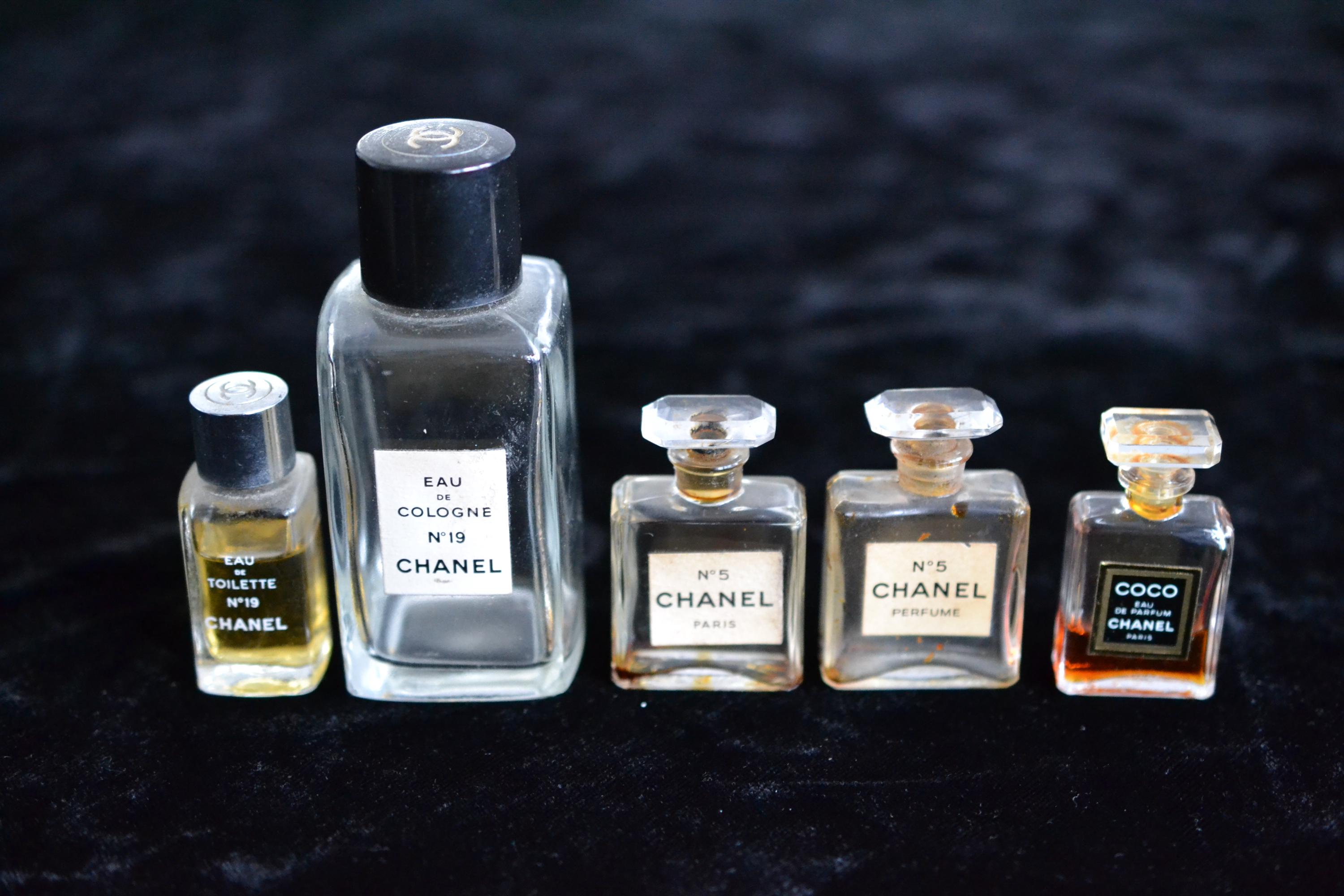 Chanel #19 Fragrance - Etsy