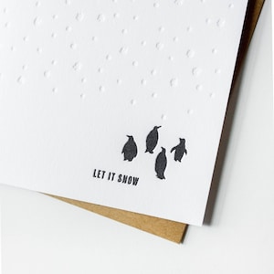 Pack of 10 Letterpress Holiday Cards Boxed Set: Let it Snow (Penguins)