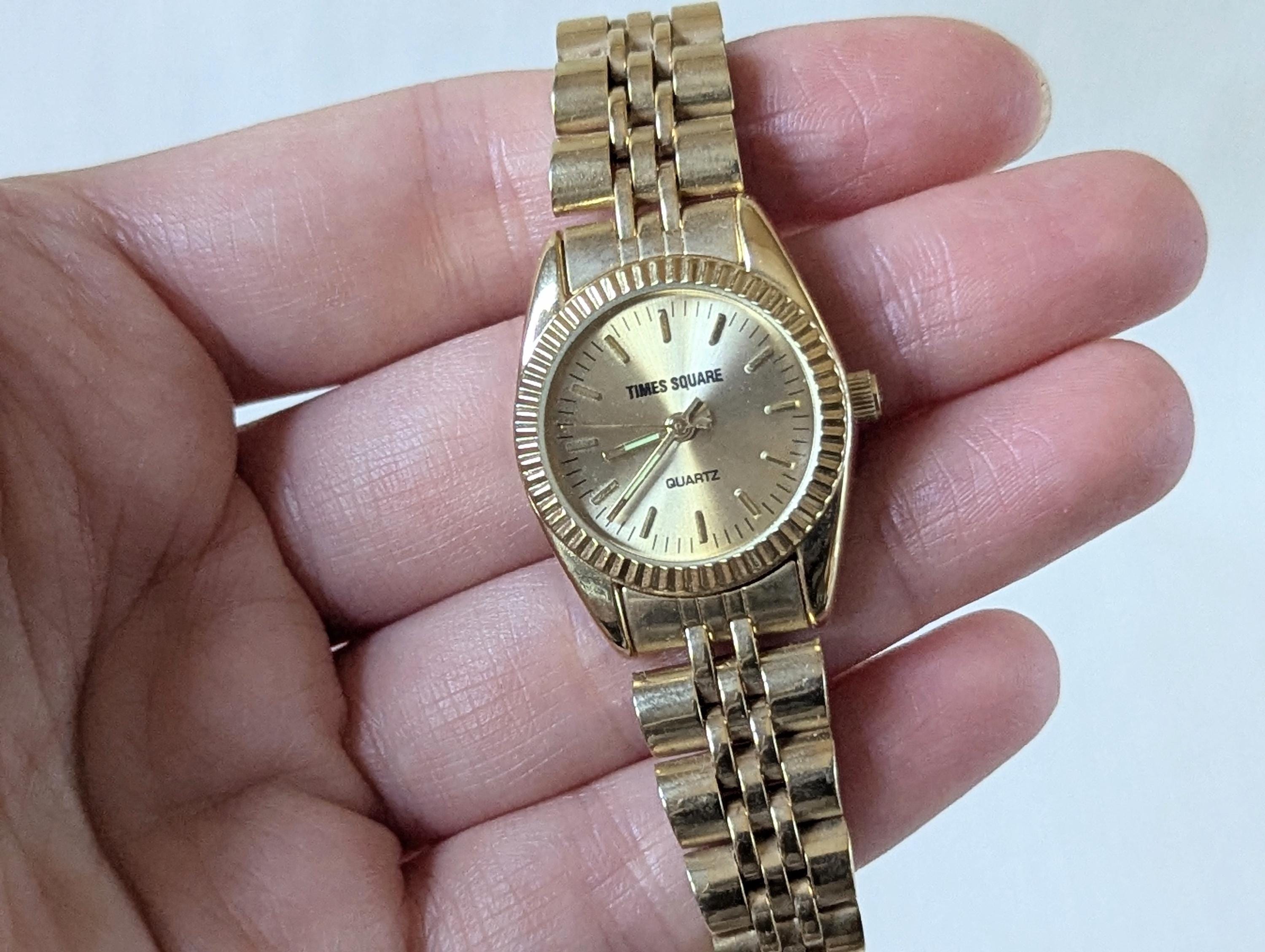 Giorgio Hill Womens Gold-Tone Quartz Watch With Roman Numerals & Square Dial Square Gold Watch Women - Etsy main image 2
