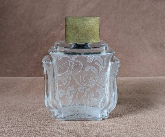 Vintage large gold design Perfume Bottle – Avigail Adam