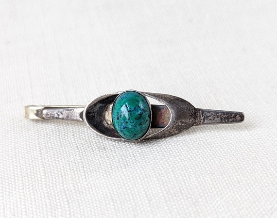 Vintage Sterling Silver Green Stone Bar Tie Clasp… - image 1