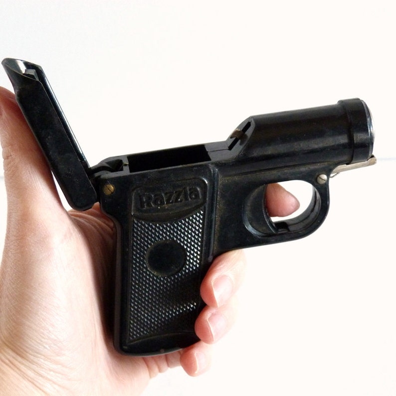 Vintage Pistol Lighter Razzia Bakelite Cigarette Lighter Etsy