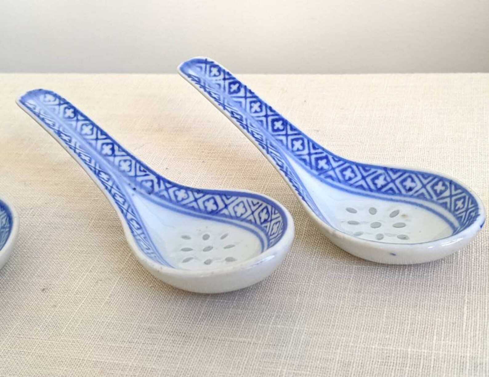 Vintage Chinese Spoons Chinese Porcelain Soup Spoons in White Etsy
