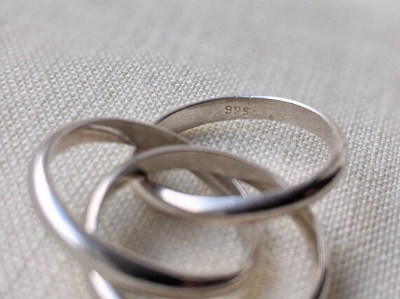 Sterling Silver Trinity Ring: Interlocked Bands, … - image 6