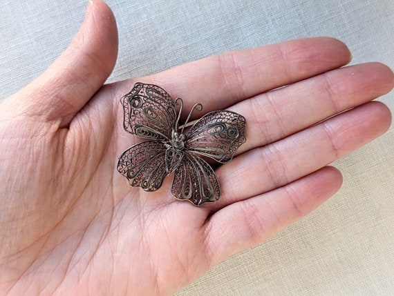 Vintage Sterling Silver Filigree Butterfly Brooch… - image 8