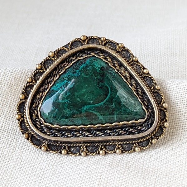 Green Stone Pendant Brooch main image 0