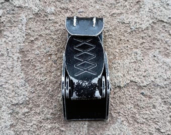 The Clip post-apocalyptic hardware