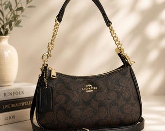Coach Teri Shoulder Bag Signature Canvas Brown/ Black