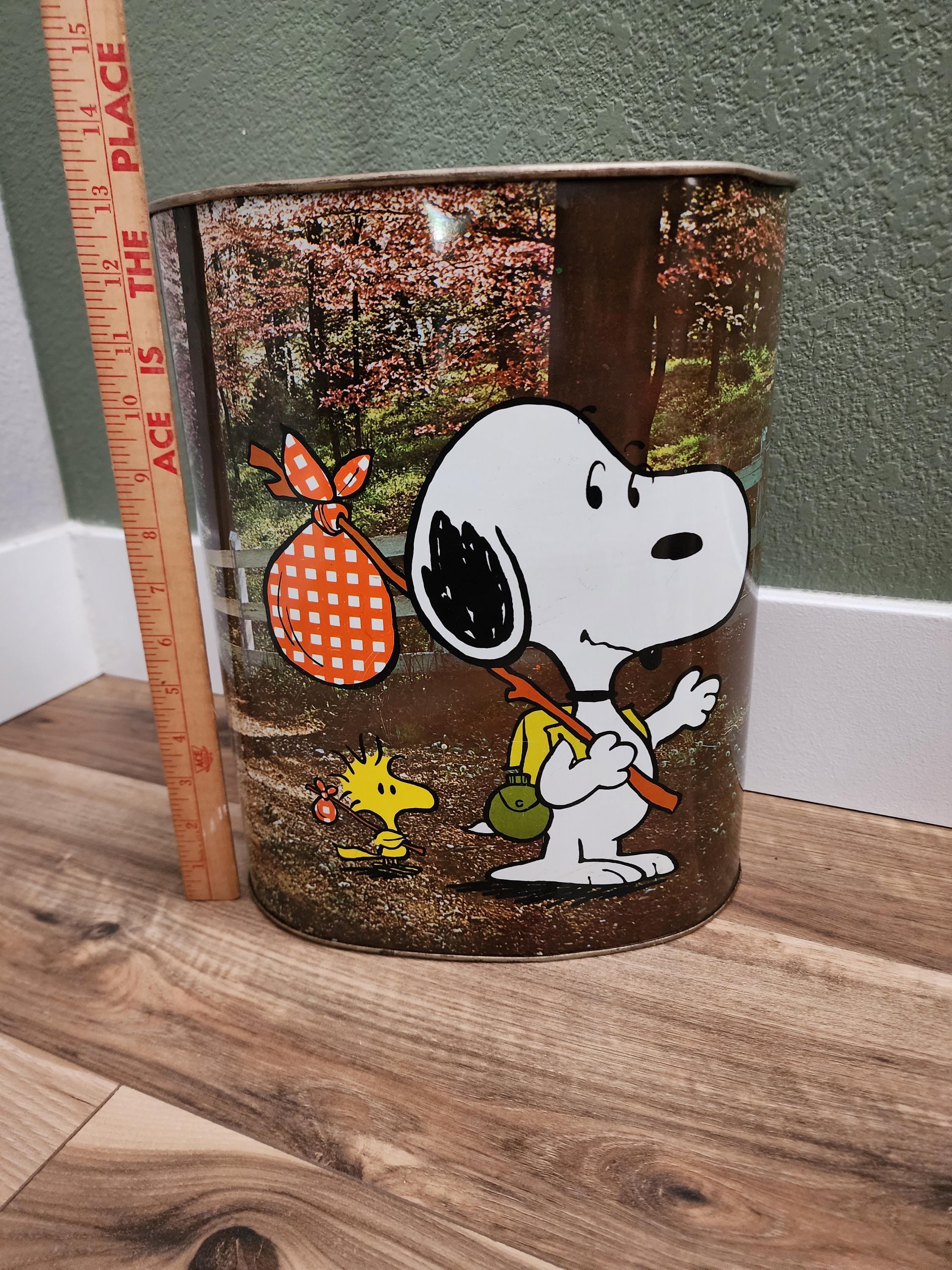 Peanuts Trash Can - Etsy