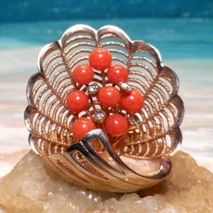 Vintage Seashell, Coral Glass Beads and Rhinestones, Goldtone Brooch Pin