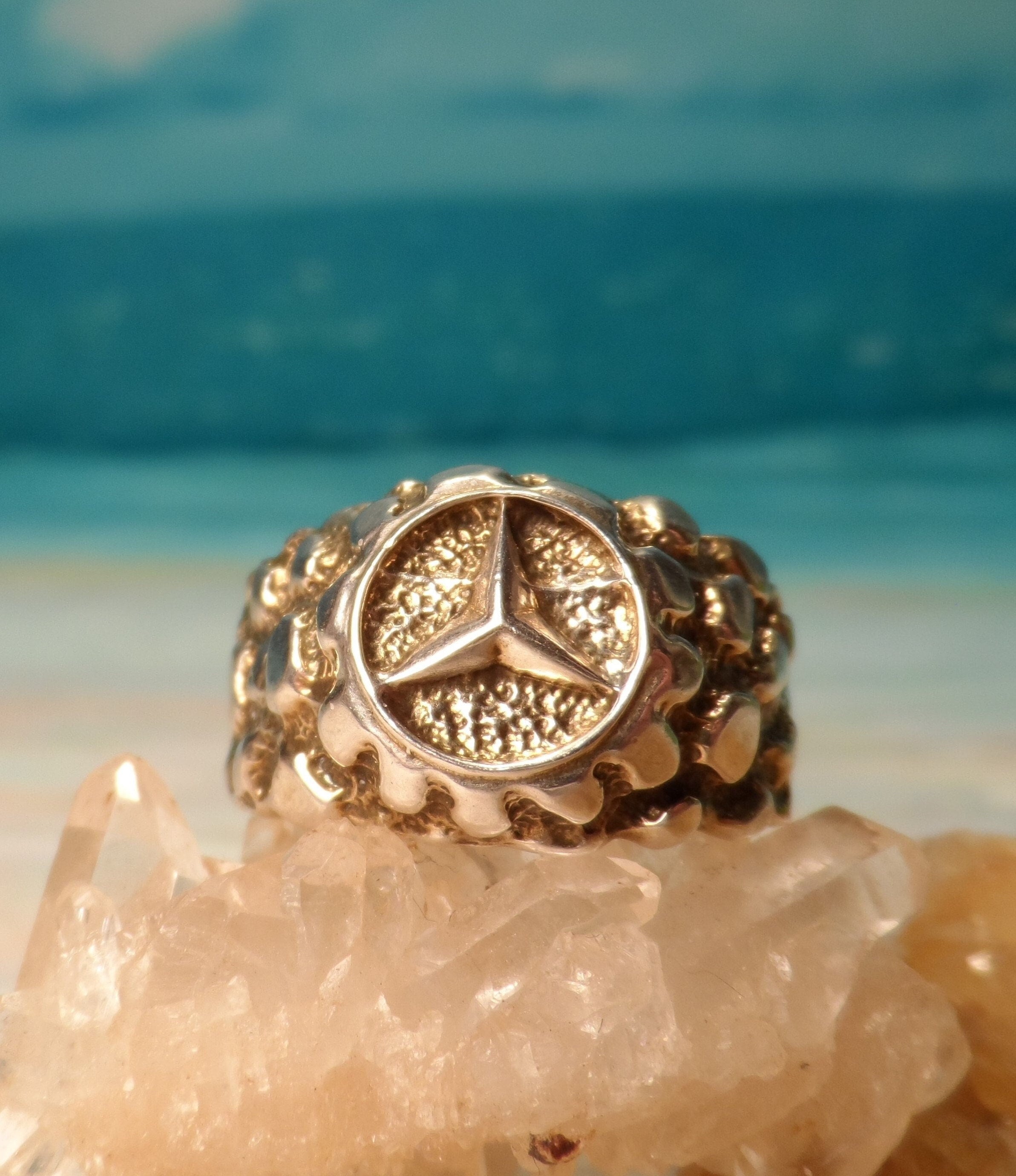 Mercedes Logo Ring in 2024 | Expensive jewelry luxury, Antique bridal  jewelry, Expensive jewelry
