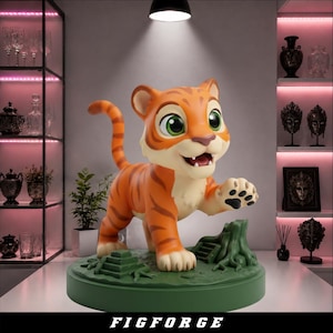 Könnte beinhalten: Eine stilisierte orangefarbene Tigerfigur mit schwarzen Streifen, großen grünen Augen und offenem Maul, die auf einem grünen runden Sockel mit einem kleinen modellierten Tempel und einem Baumstumpf steht. Der Text FIGFORGE steht unten.