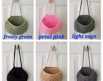 Crochet Mini Basket, Door Knob Basket, Hanging Organizer, Handmade Mini Bag - 12 colors (CMB1A-1L)