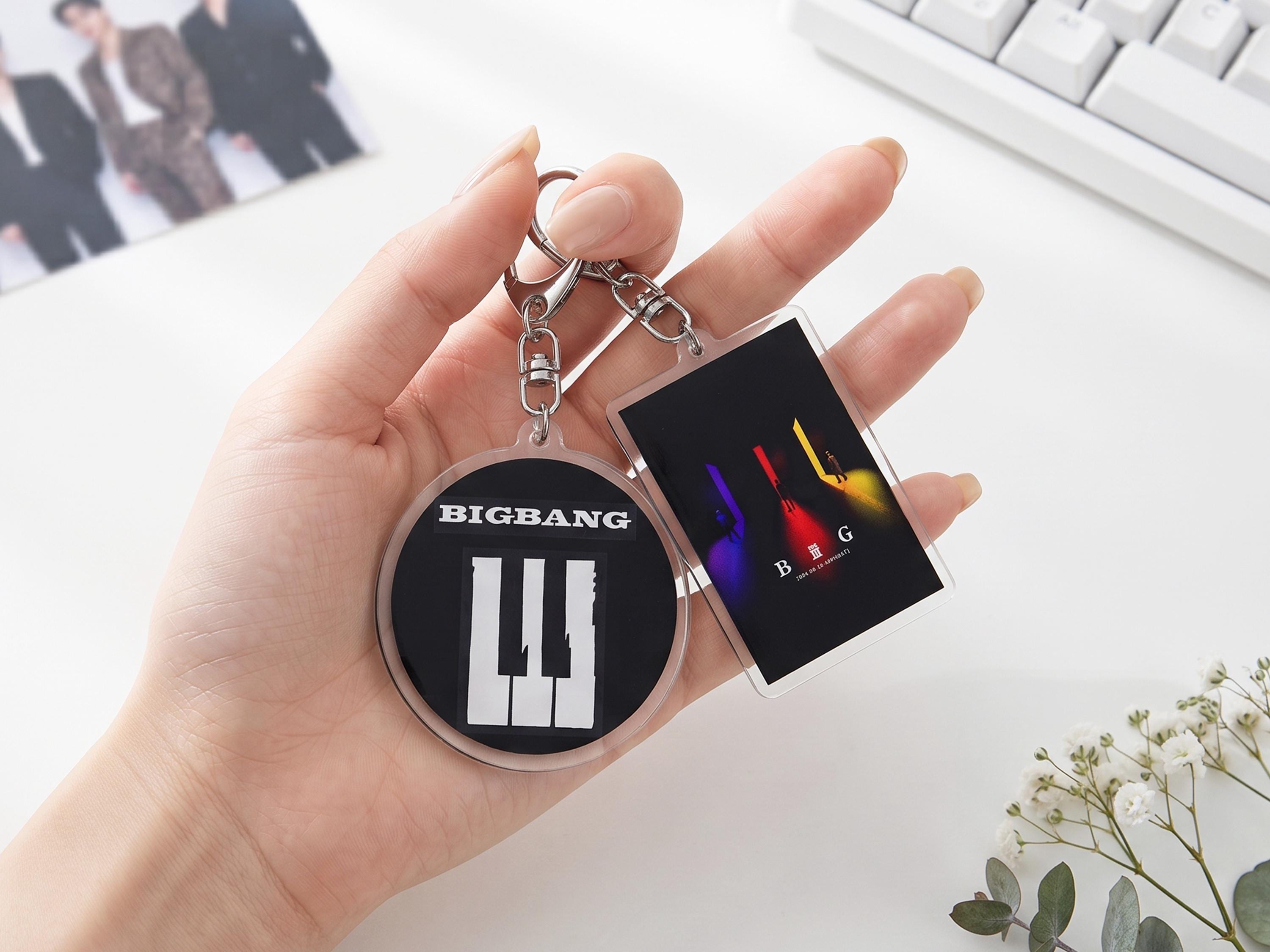 Big Bang Keychain - Etsy Canada