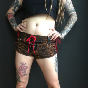 Lace up shorts, black and brownish booty pants