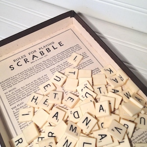 White Scrabble / 25 Ivory White Cream Scrabble Tiles Randomly Selected
