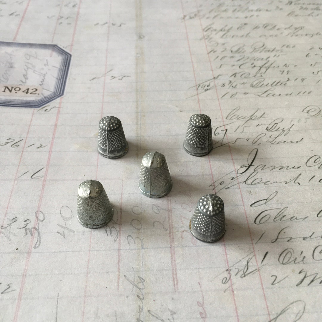 Monopoly Game Pieces / 5 Vintage Metal Monopoly THIMBLES Game Etsy