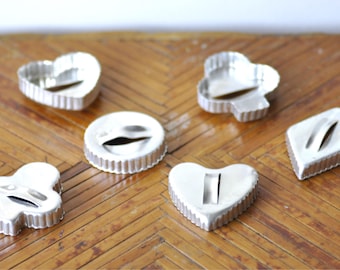 Vintage Cookie Cutter Set, Tart Cutters, Pastry Cutter, Biscuit Cutters, Diamond, Heart, Circle, Clover, Metal Cutters, Fluted Edge, Baking