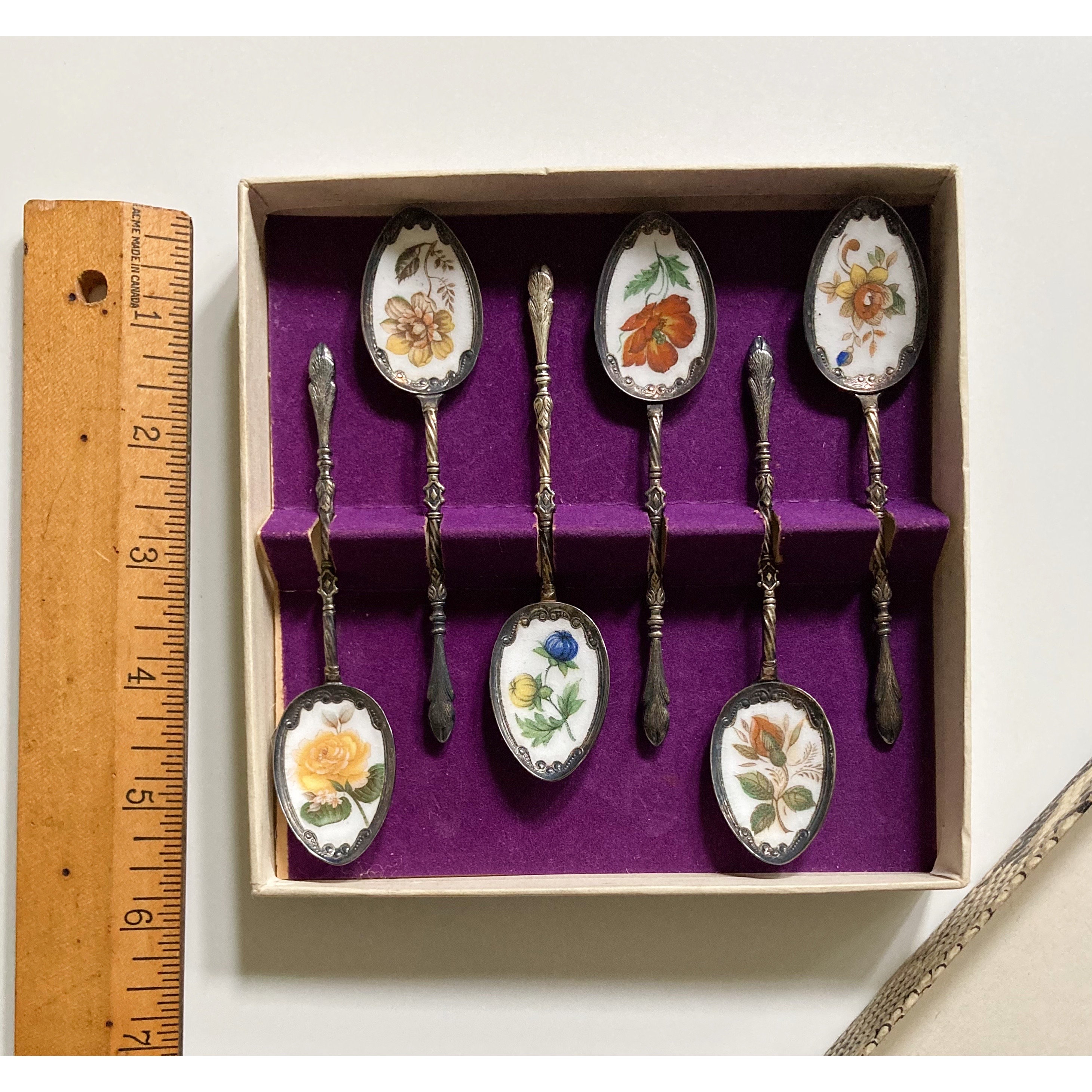 【Vintage】 Floral Teaspoons Vintage Floral Teaspoon Set, Porcelain Spoons, Demitasse, Silver