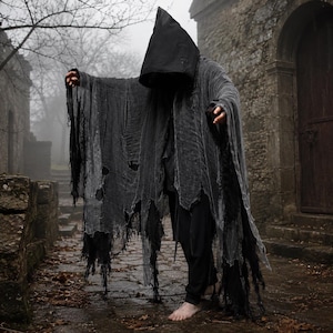 Liemannen-kostym, trasig kappa med huva, spökhäxmantel, nött Halloween-kappa, mörk fantasy-cosplay