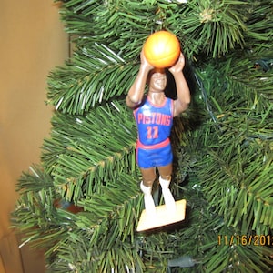 Isiah Thomas Detroit Pistons or Indiana Hoosiers basketball christmas sports ornament