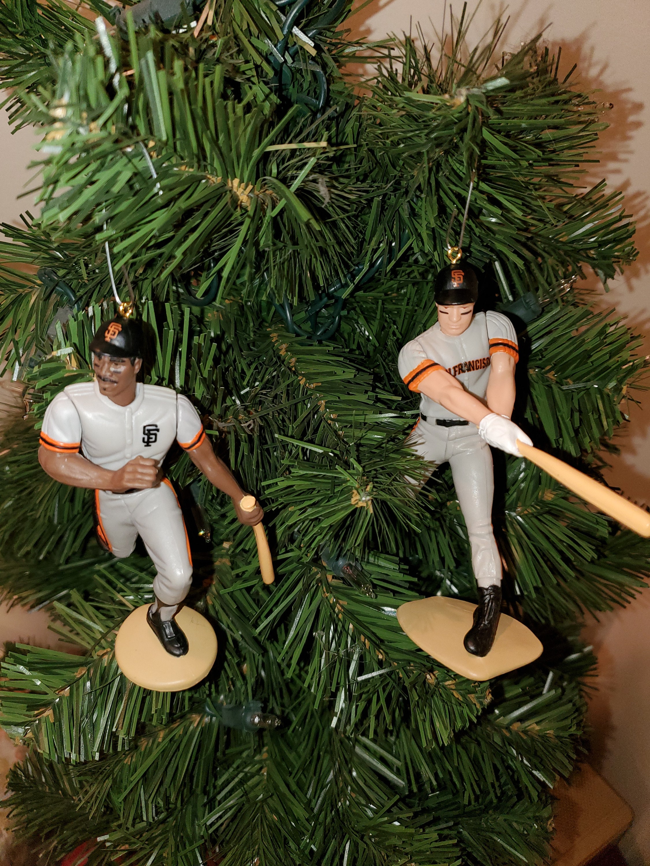 スポーツ Hallmark Keepsake Ornament Barry Bonds s-l400.jpg