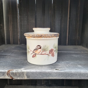 Chickadee counter top butter crock with hand sponged black and brown trim