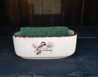 Chickadee large ceramic sos/sponge/scrubbie/scrubby holder (117)