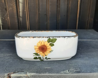 Sunflower large ceramic scrubbie/sos/sponge holder with hand sponged black and brown trim