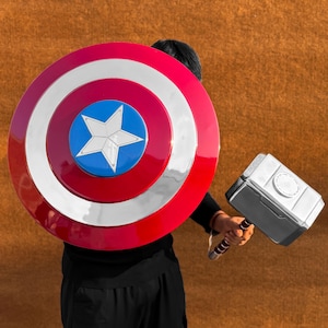 Handgjort stålset med Captain America-superhjältesköld och hammare | Stridsreplika | Cosplay-samlarobjekt