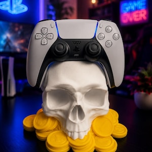 Gaming Totenkopf Controller Halter – Stylischer PS5 Controller Ständer mit Münzdesign | 3D Druck Gaming Deko