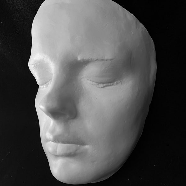 Lifemask JUDY GARLAND Ultra Rare white plastic casting Lifecast Special Effects make-up 1930's - 40's era life mask