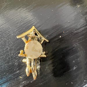 Vintage Cuckoo Clock Pin