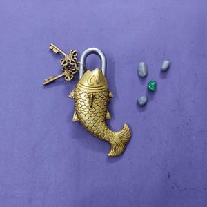 Pure Brass Fish Tricky Lock | Tuna Fish Door Padlock with 02 Keys
