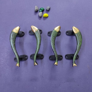 海の魚をモチーフにしたキッチンキャビネット用取っ手｜純真鍮製ベビー部屋用ドア取っ手 4個セット