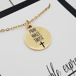 Christlicher Schmuck, beten Sie Vertrauen Vertrauen Charm Halskette, religiöser Schmuck, zierliche Gold Charm Halskette, christliche Gebetstag Geschenkideen für sie