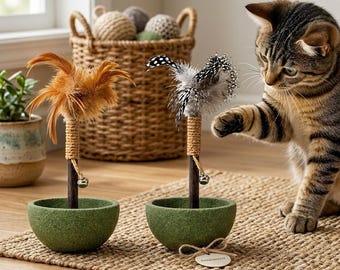Jouet interactif pour chat avec plume et clochette à l'herbe à chat, jouet à bascule, jouet culbuto en sisal, jouet d'enrichissement pour chat d'intérieur, cadeau pour chaton