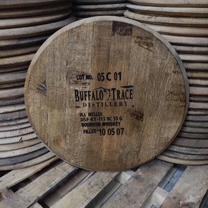 Ky bourbon Whiskey barrel top