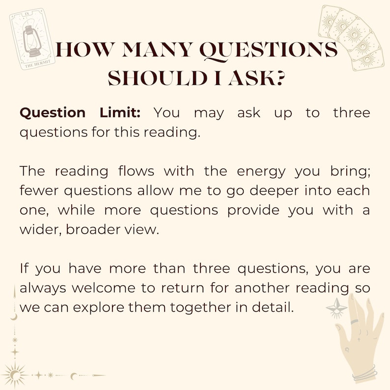 Puede incluir: Una tarjeta informativa beige con texto marr&oacute;n oscuro titulada HOW MANY QUESTIONS SHOULD I ASK? Indica un l&iacute;mite de tres preguntas por lectura, explicando que menos preguntas permiten mayor profundidad en cada una.